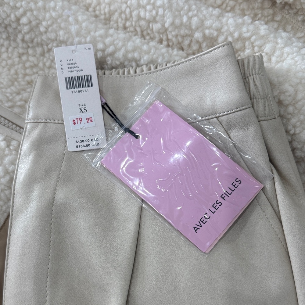 Faux Leather Wide-Leg Cargo Pants - Cream - Picture 6 of 10